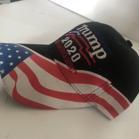 Keep America Great Cap President Trump 2020 - Picture 2 of 8